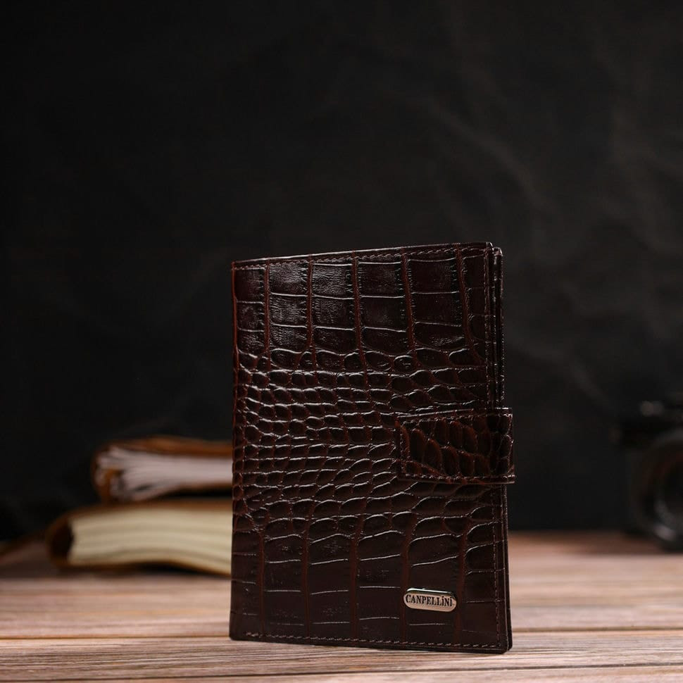 Класичний вертикальний чоловічий портмоне середнього розміру з натуральної шкіри з тисненням під крокодила CANPELLINI 21733