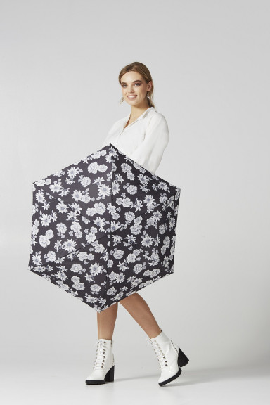 Парасолька жіноча Fulton L340 Miniflat-2 Black and White Floral (Черно-белые цветы)