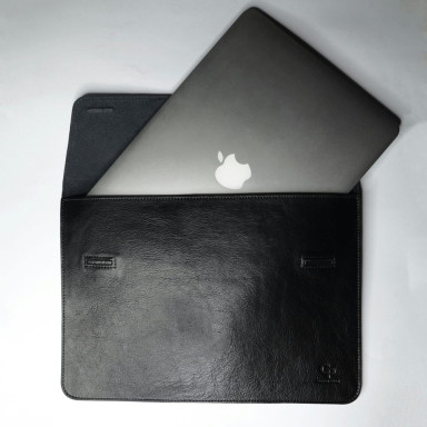 Leather case for MacBook 13', black