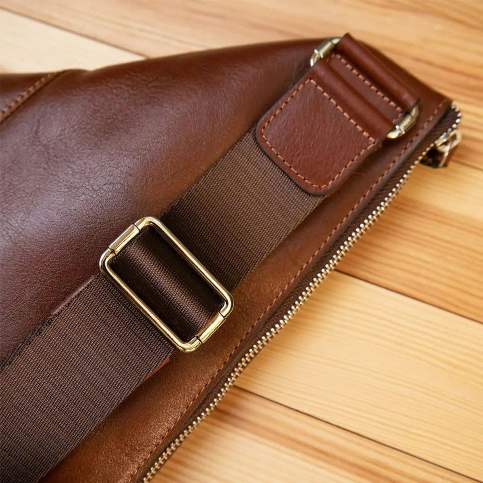Mens chest bag sling holster Grande Pelle 721623