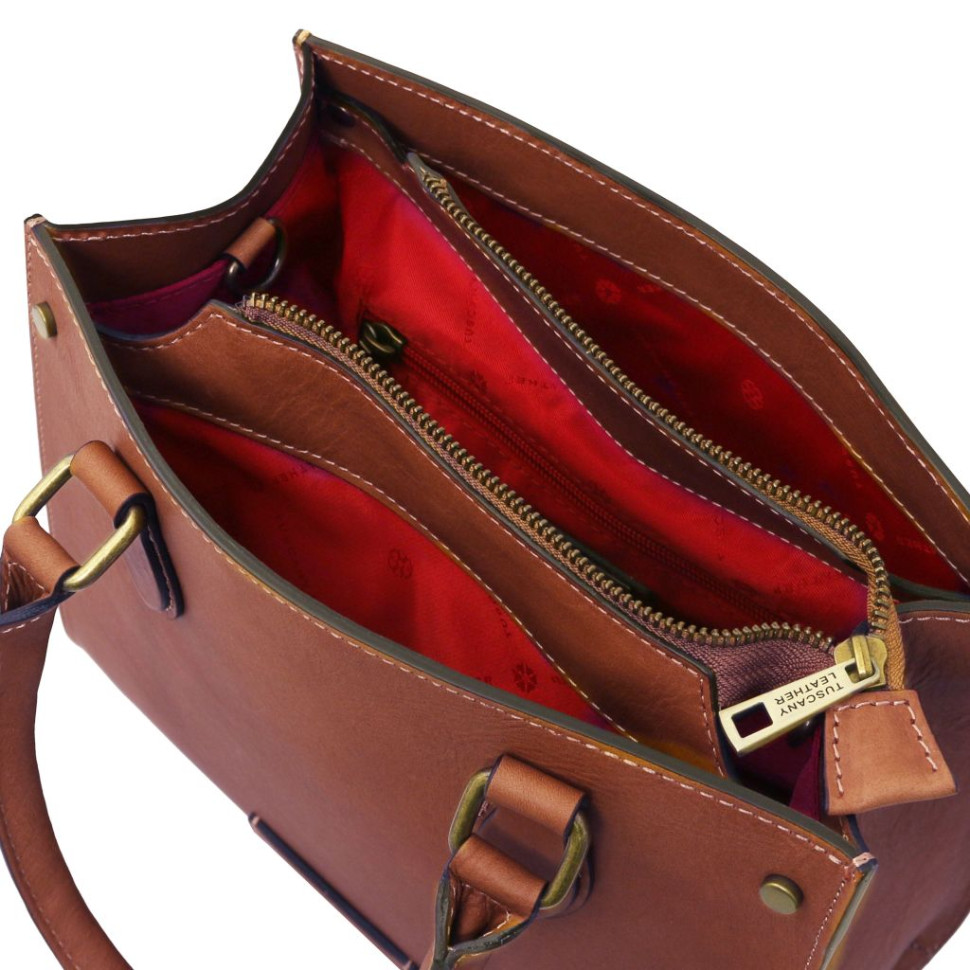 Dama Leather handbag