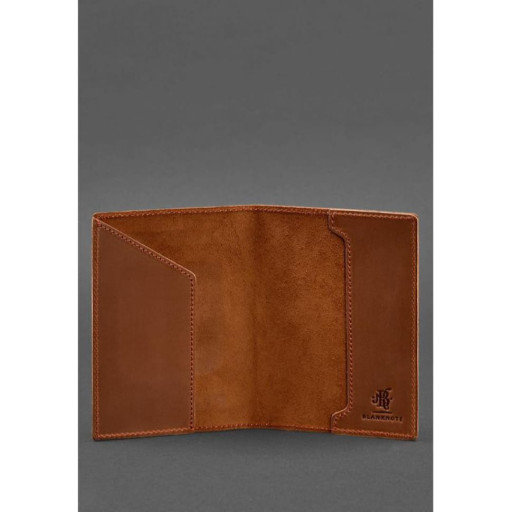 Шкіряна обкладинка для паспорта з українським гербом світло-коричнева