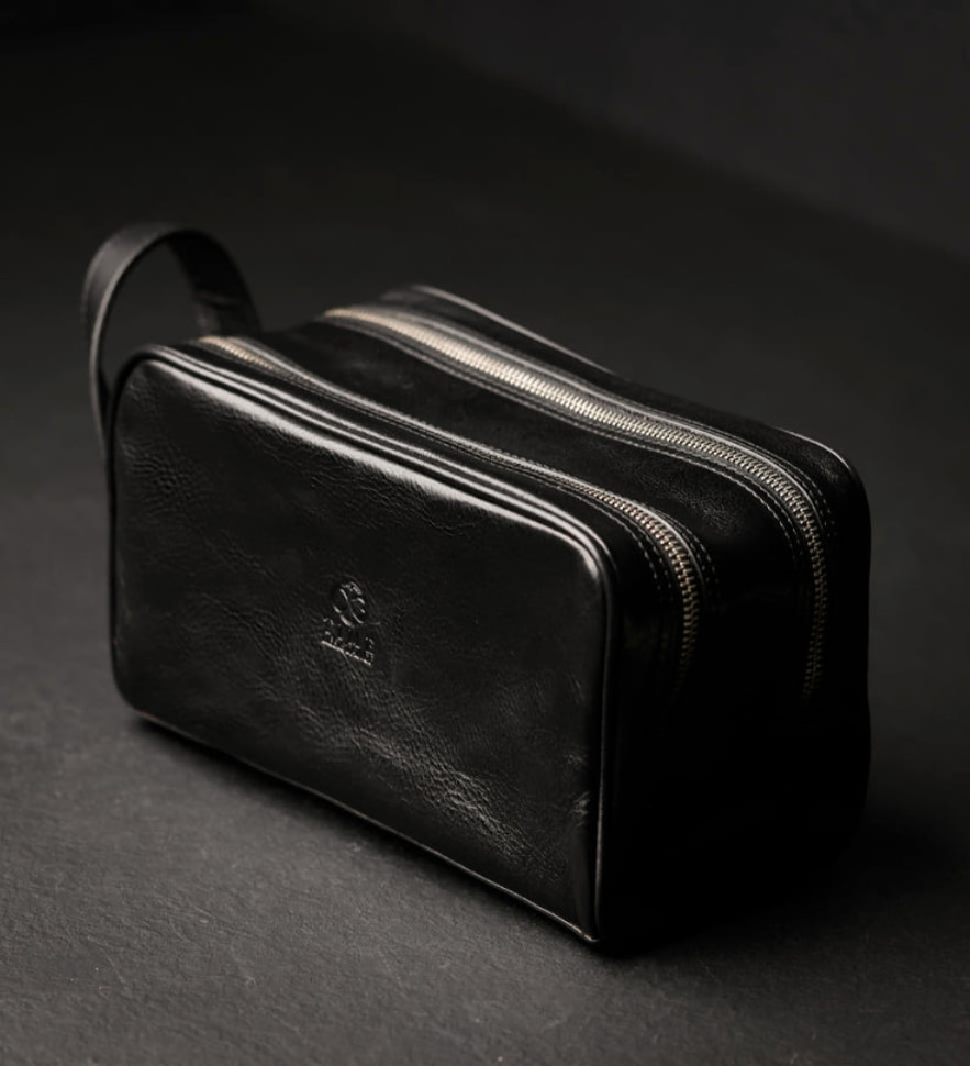 Жіноча шкіряна косметичка Dopp Kit - All the Kings Men - Чорний колір - Time Resistance 5228201W