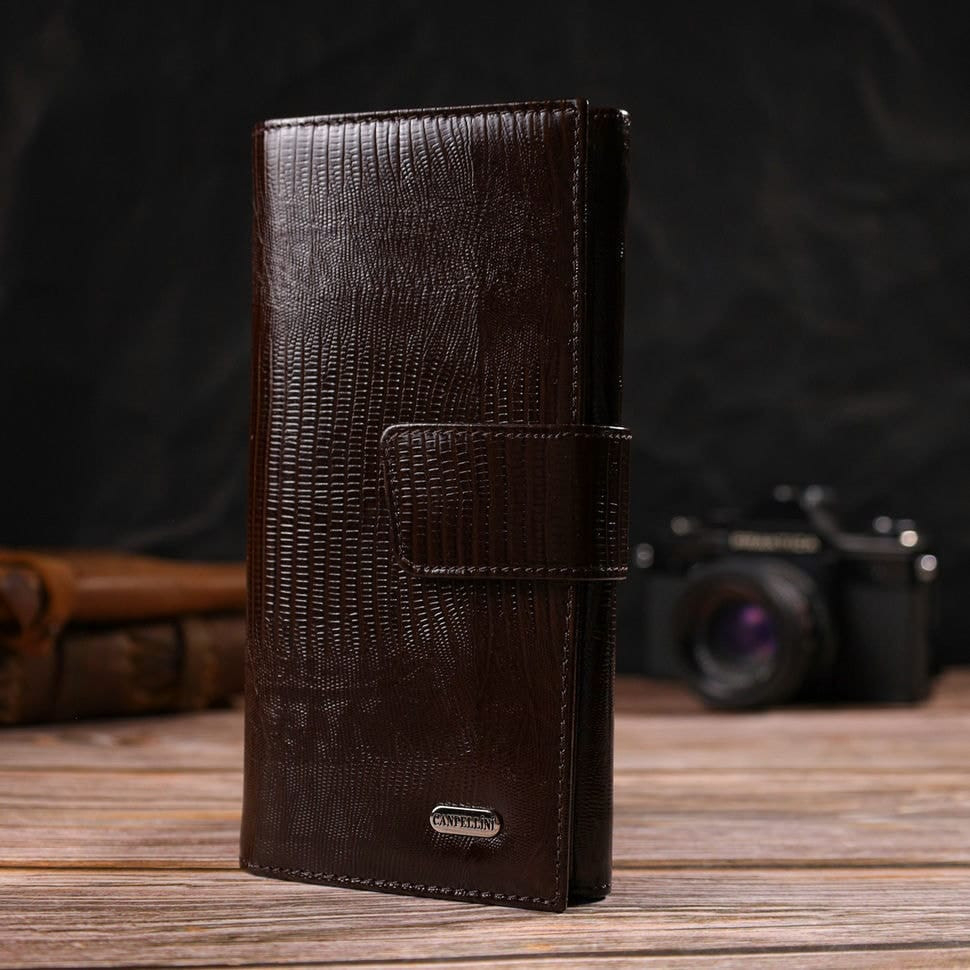 Зручне вертикальне чоловіче портмоне з натуральної фактурної шкіри з тисненням CANPELLINI 21839