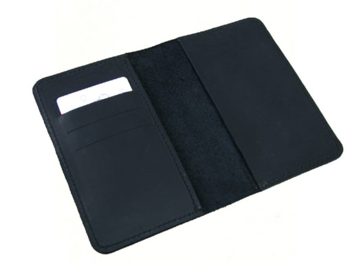 Обкладинка для паспорта BGS шкіряна чорна BGS3272