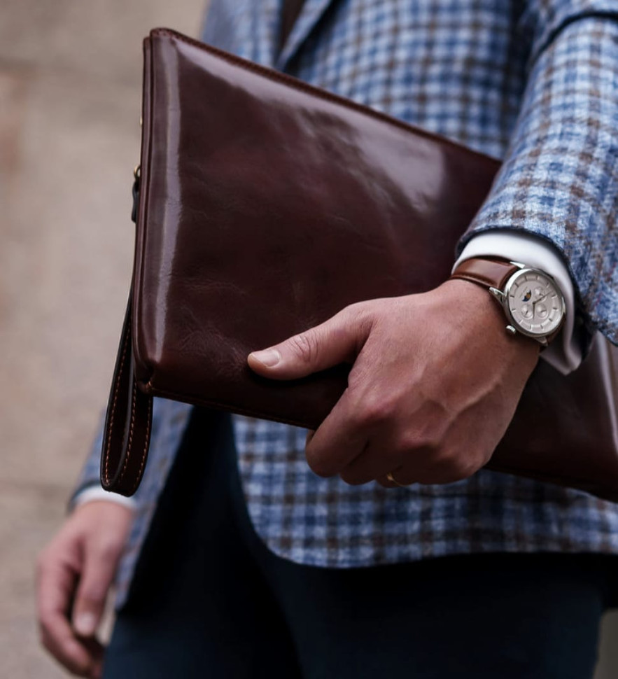 Великий шкіряний чоловічий клатч-гаманець - The Brothers Karamazov - Коричневий колір - Time Resistance 5205001