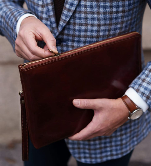 Великий шкіряний чоловічий клатч-гаманець - The Brothers Karamazov - Коричневий колір - Time Resistance 5205001