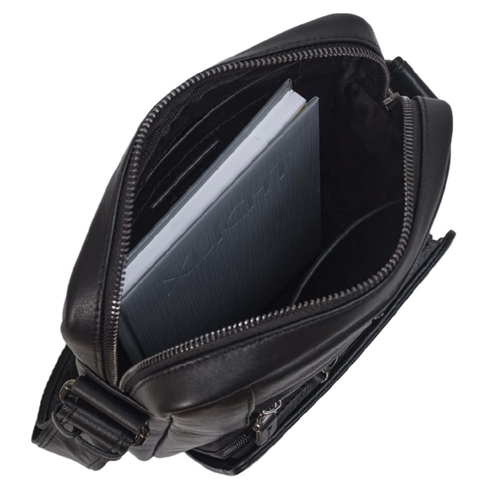 Сумка чоловіча шкіряна BOND 1429-101 чорна гладка