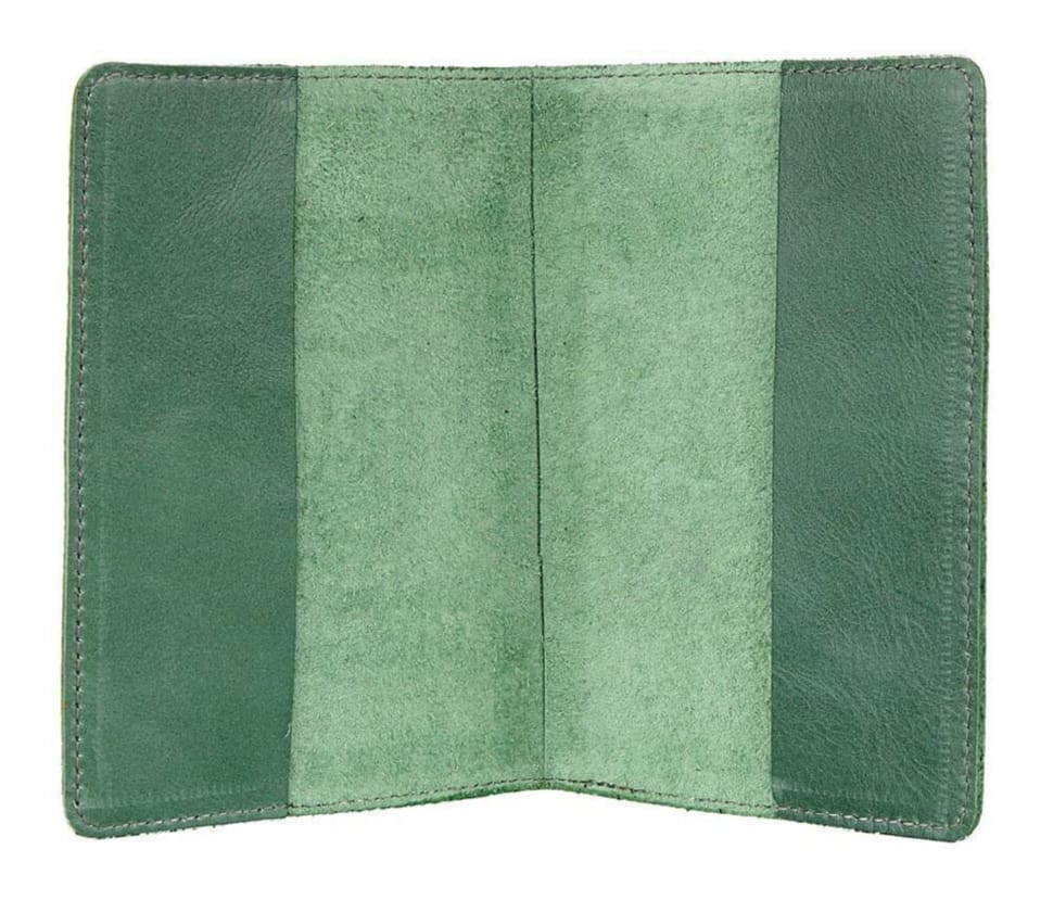 Добротна обкладинка для паспорта з натуральної шкіри SHVIGEL 16134