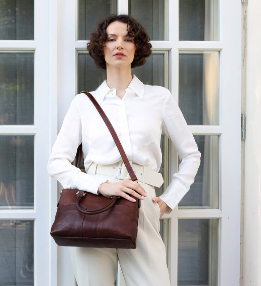 Womens Leather Handbag Shoulder Bag - Camilla - Chocolate Brown Matte color -  Time Resistance 5240001