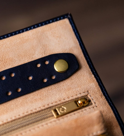 Шкіряний жіночий дорожній ювелірний футляр Madame Bovary - синій Time Resistance 5240901