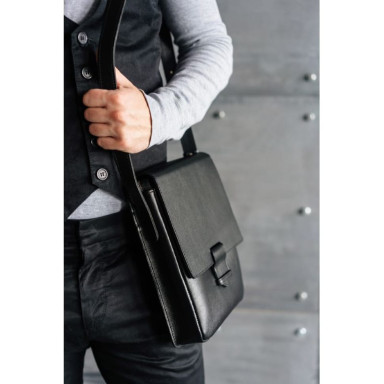 Esquire Men's Leather Messenger Bag Black
