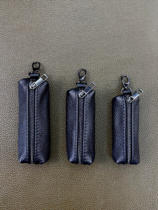 Ключниця з натуральної зернистої шкіри MAXI (чорна)