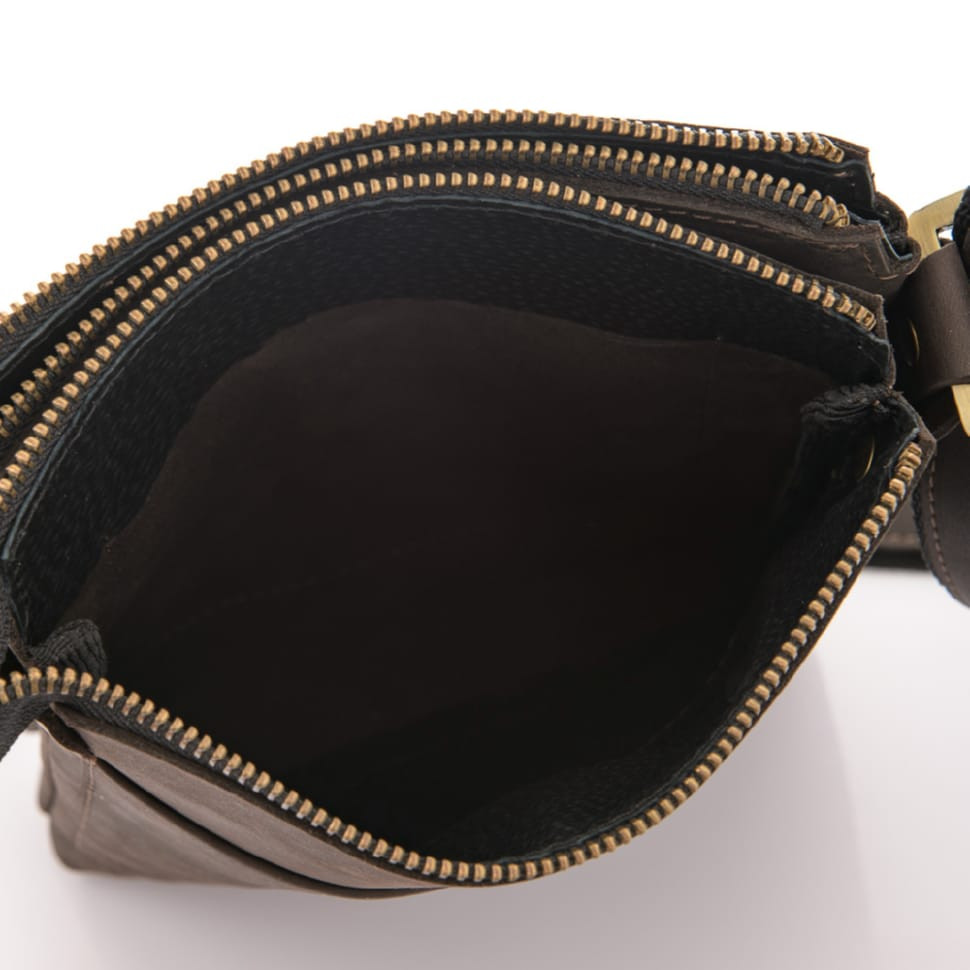 Функціональна чоловіча сумка через плече з трьома відділеннями Newery N3990KC