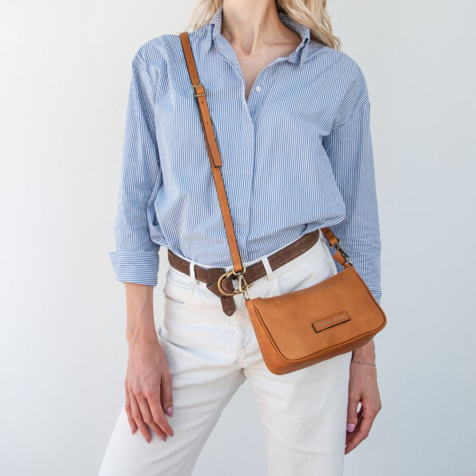 Parfait Leather clutch