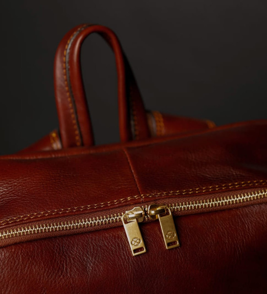 Womens Leather Backpack Travel Bag - The Divine Comedy - Brown color -  Time Resistance 5209001W