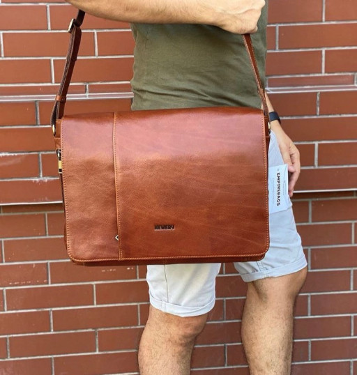 Руда сумка месенджер на 15.6 Newery N8128GCR