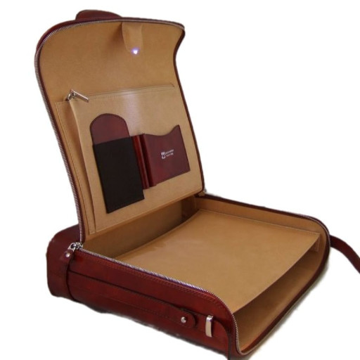 Pratesi RCH116/15 - Raffaello Laptop Bag 15 in cow leather Radica Chianti