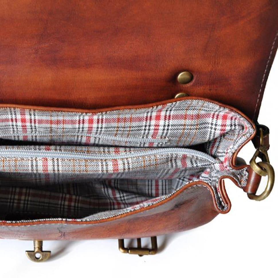 Pratesi BVE162/P - Woman Bag Castell'Azzara Small in cow leather Bruce Green