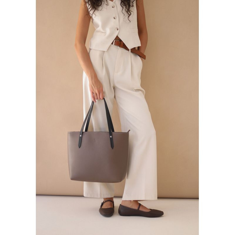 Walker Mini Leather Shopper in Dark Beige Crust