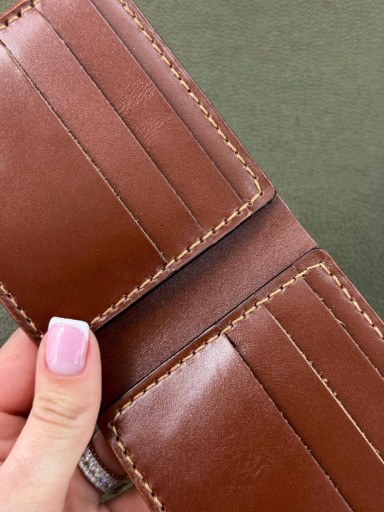 Men`s bifold wallet made of genuine leather SG004 (brown)