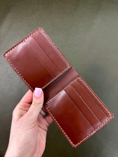 Men`s bifold wallet made of genuine leather SG004 (brown)