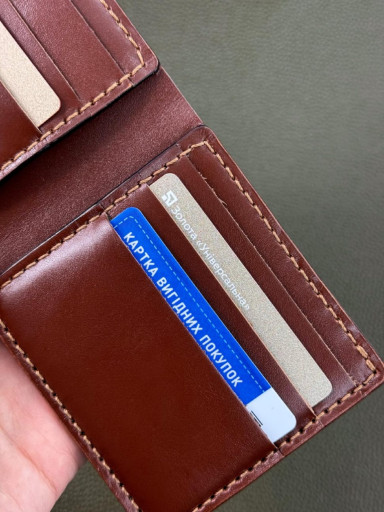 Men`s bifold wallet made of genuine leather SG004 (brown)