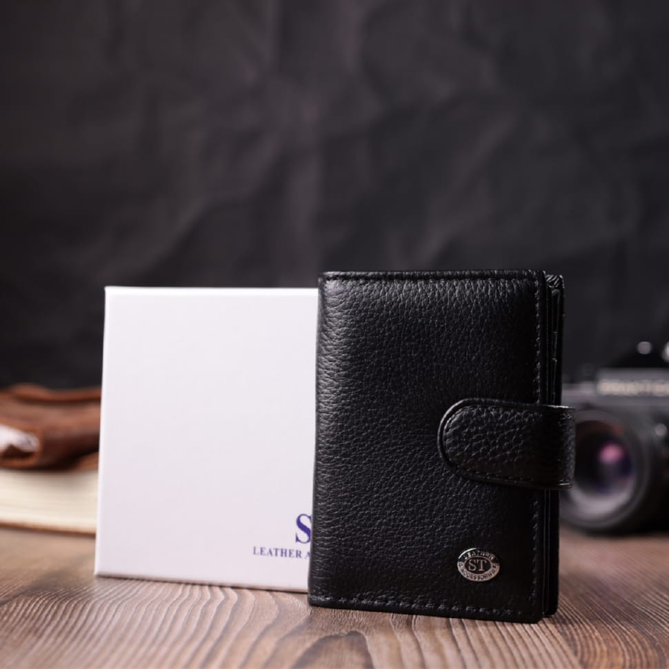 Надежная визитница из натуральной кожи ST Leather 22469 Черный