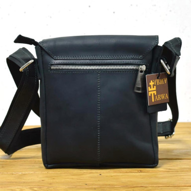Black leather shoulder bag with flap TARWA RA-4125-2-4sa