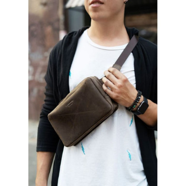 Dropbag Maxi Leather Belt Bag Dark Brown Crazy Horse