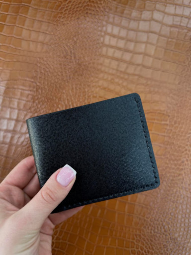 Men's bifold wallet made of genuine leather SG001 (black)