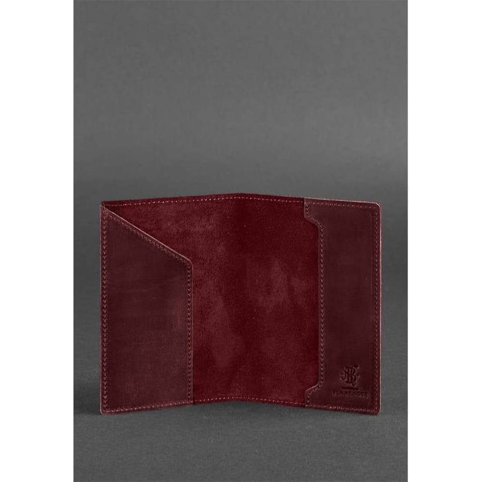 Leather passport cover with American coat of arms burgundy