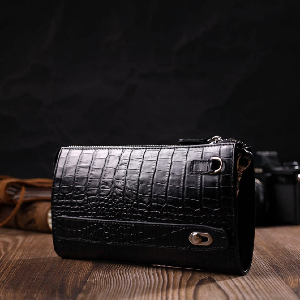 Місткий чоловічий клатч з натуральної шкіри з тисненням під крокодила BOND 22049 Чорний