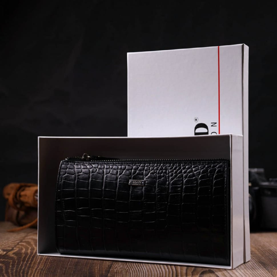 Місткий чоловічий клатч з натуральної шкіри з тисненням під крокодила BOND 22049 Чорний