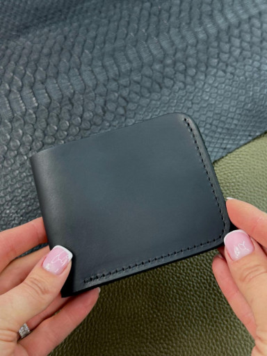 Men's bifold wallet made of genuine leather SD008 (black)