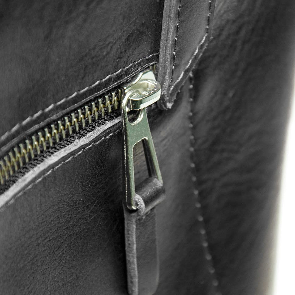 Жіночий шкіряний шопер на блискавці Grande Pelle, чорний