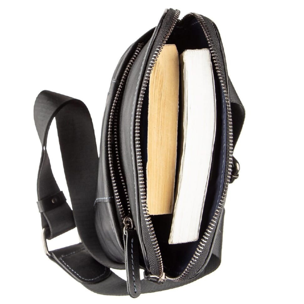 Shvigel 11177 Black Vintage Leather Vertical Messenger for Men