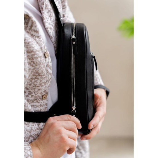 Чоловіча шкіряна сумка Chest bag чорна