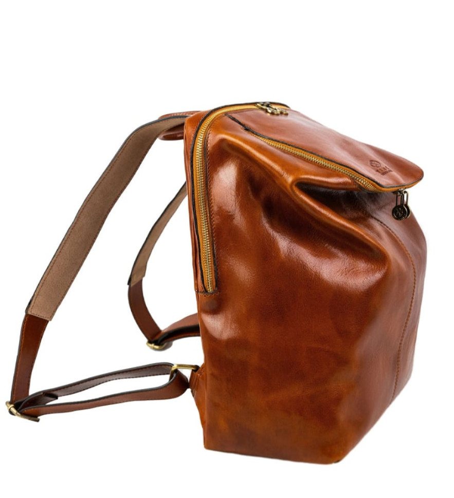 Leather Backpack for Women - A Bend in the River - Cognac Brown color -  Time Resistance 5237701W