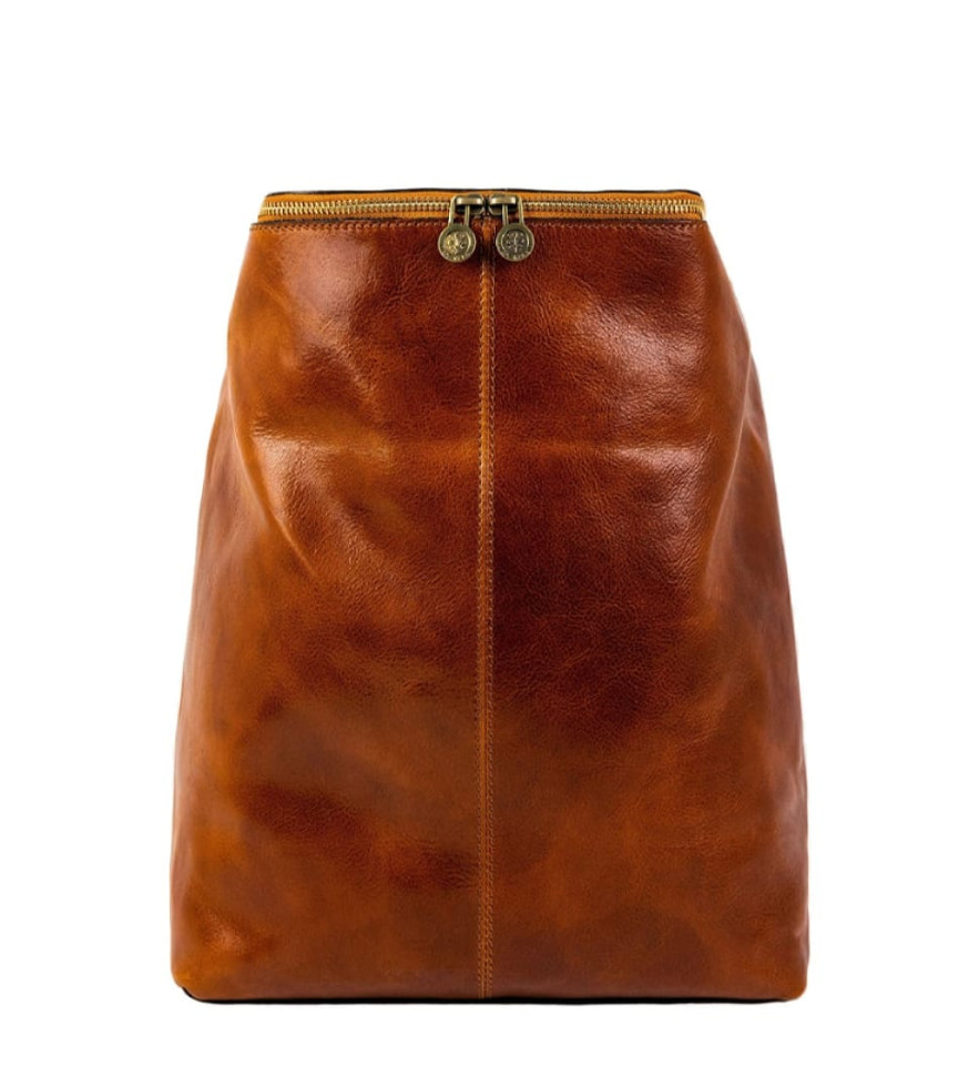Leather Backpack for Women - A Bend in the River - Cognac Brown color -  Time Resistance 5237701W