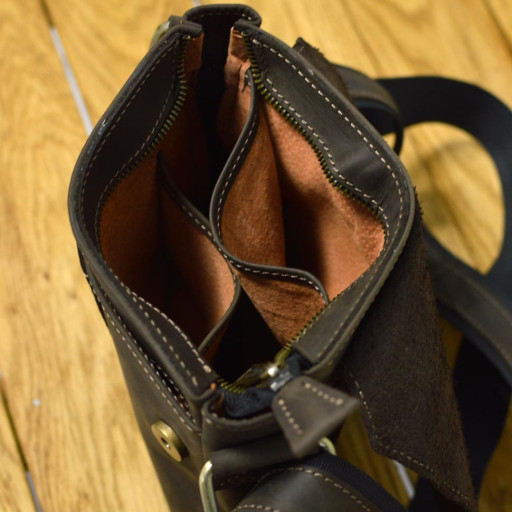 Шкіряна сумка через плече із клапаном коричнева TARWA RC-4126-4sa