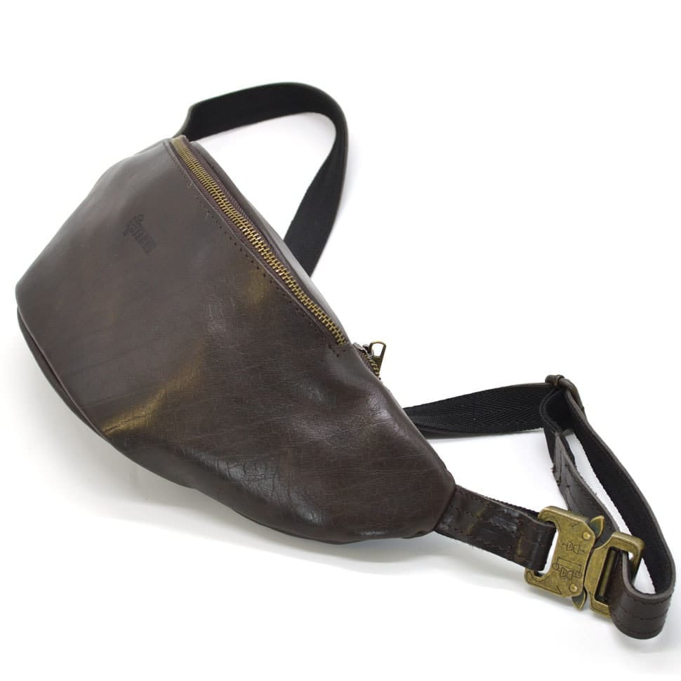 Brand belt bag TARWA GX-3036-4lx made of genuine glossy leather