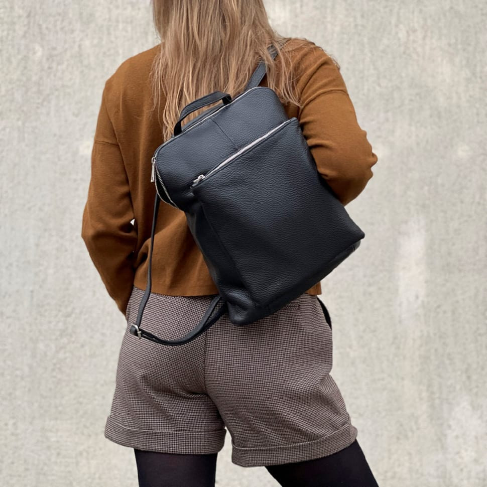 Сумка жіноча шкіряна Рюкзак Borsa CA04C-21BK nero чорна