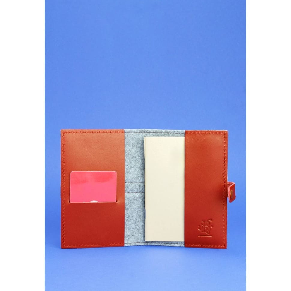 Фетровая обложка для паспорта 1.1 с кожаными коричневыми вставками