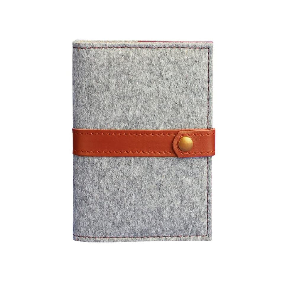 Фетровая обложка для паспорта 1.1 с кожаными коричневыми вставками