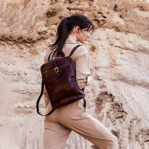 Womens Convertible Leather Backpack Shoulder Bag - Emma - Коричневий колір - Time Resistance 5218801