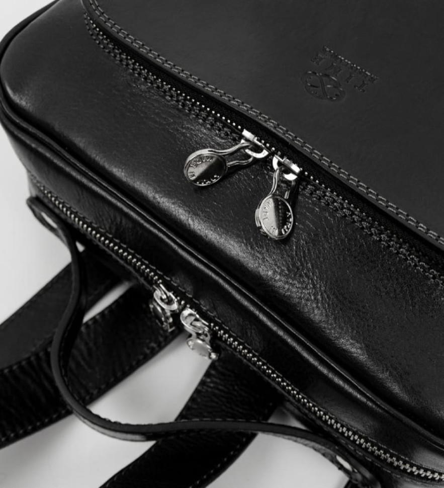 Womens Leather Backpack - The Sun Also Rises -  Black color -  Time Resistance 5211801W