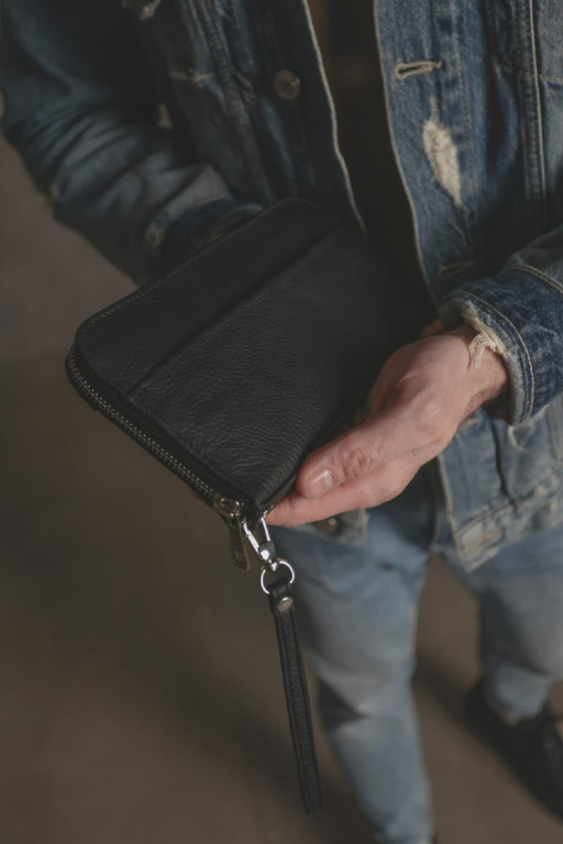 Шкіряний клатч-гаманець із натуральної зернистої шкіри SKILL Flash (чорний)