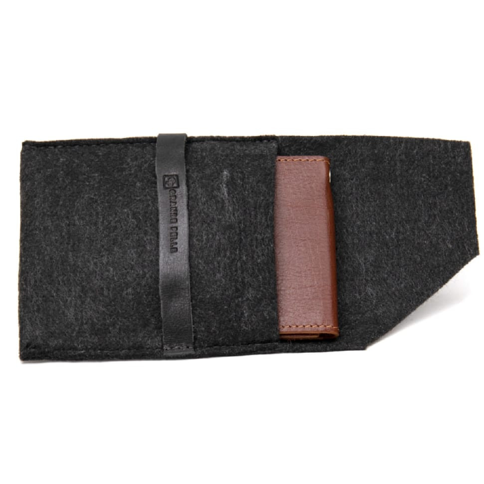 Шкіряна вінтажна обкладинка для документів GRANDE PELLE 11537 Коричневий