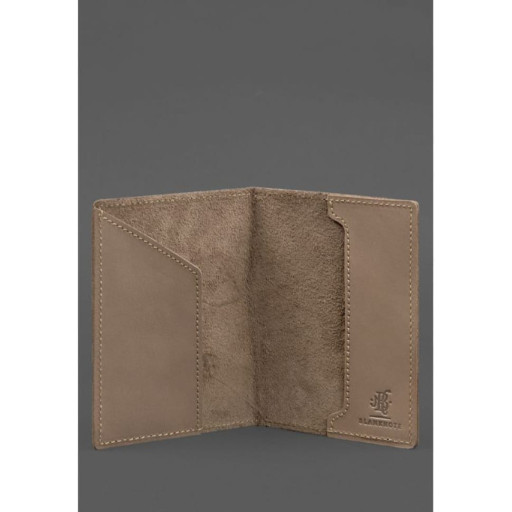 Шкіряна обкладинка для паспорта з карткою України бежева Crazy Horse